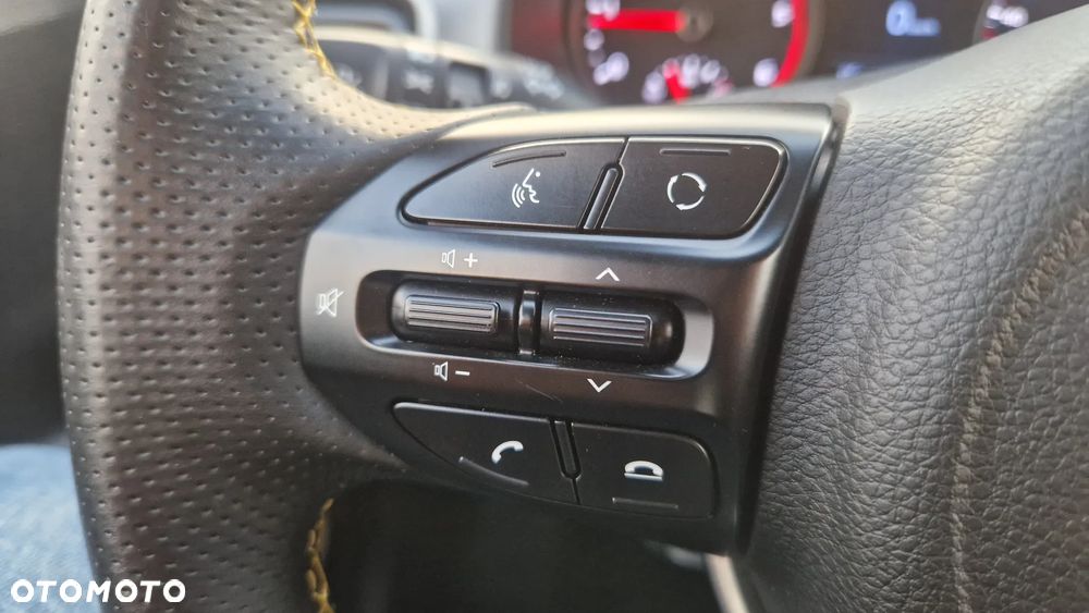 Kia Stonic 1.6 CRDi Platinum Edition - 23