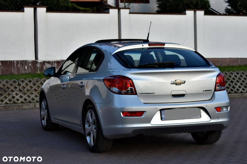 Chevrolet Cruze 1.8 LT+ - 13