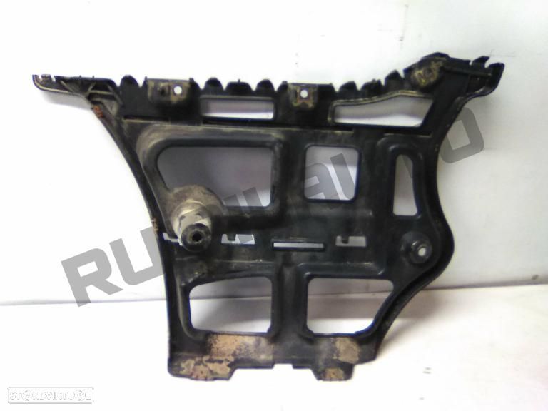 Guia / Encaixe Pára-choques Trás Direito  Bmw 3 (e90) [2004_201 - 1