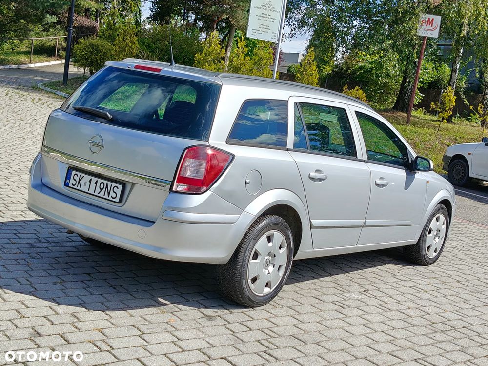 Opel Astra 1.6 Cosmo - 25