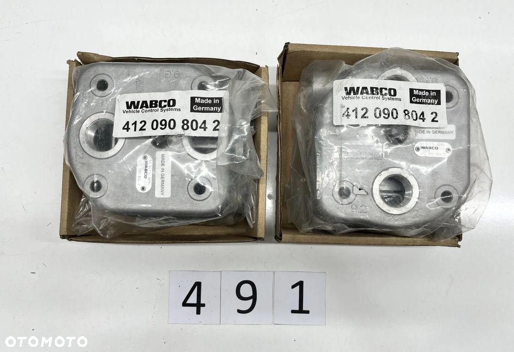 Głowica cylindra kompresora powietrza WABCO 4120908042, 51541146094 - 6