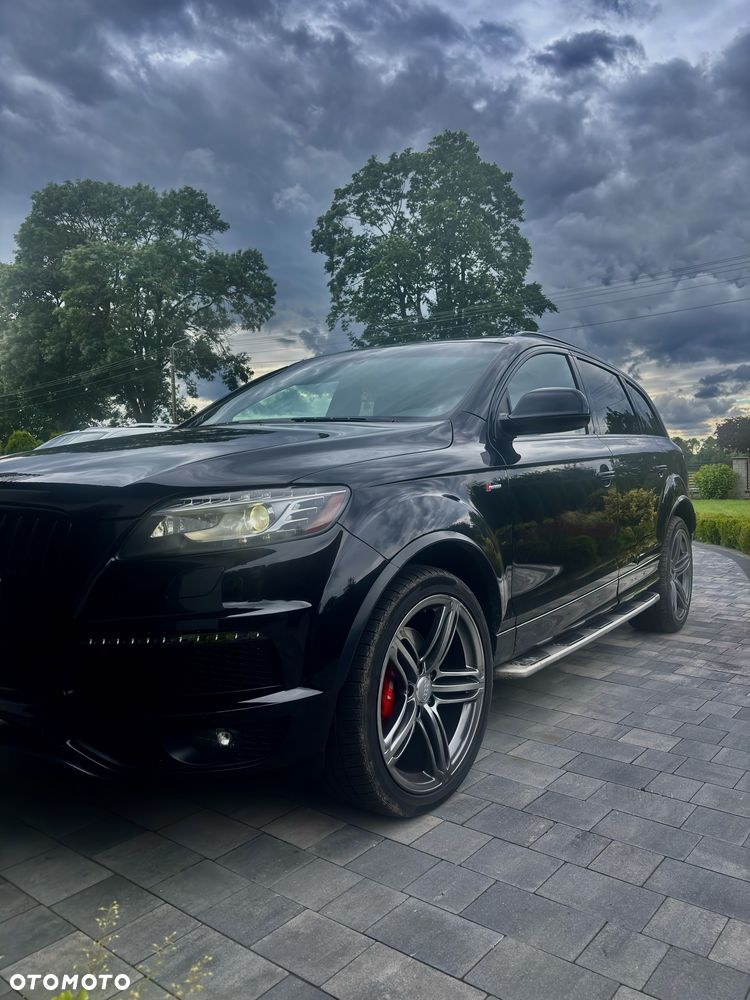 Audi Q7 - 1