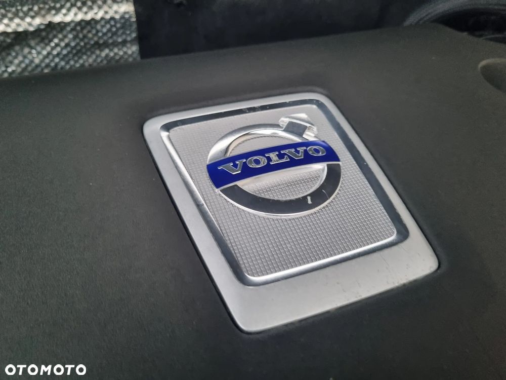 Volvo XC 60 D3 Momentum - 13