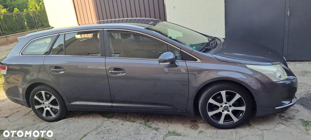Toyota Avensis 1.8 Sol - 3