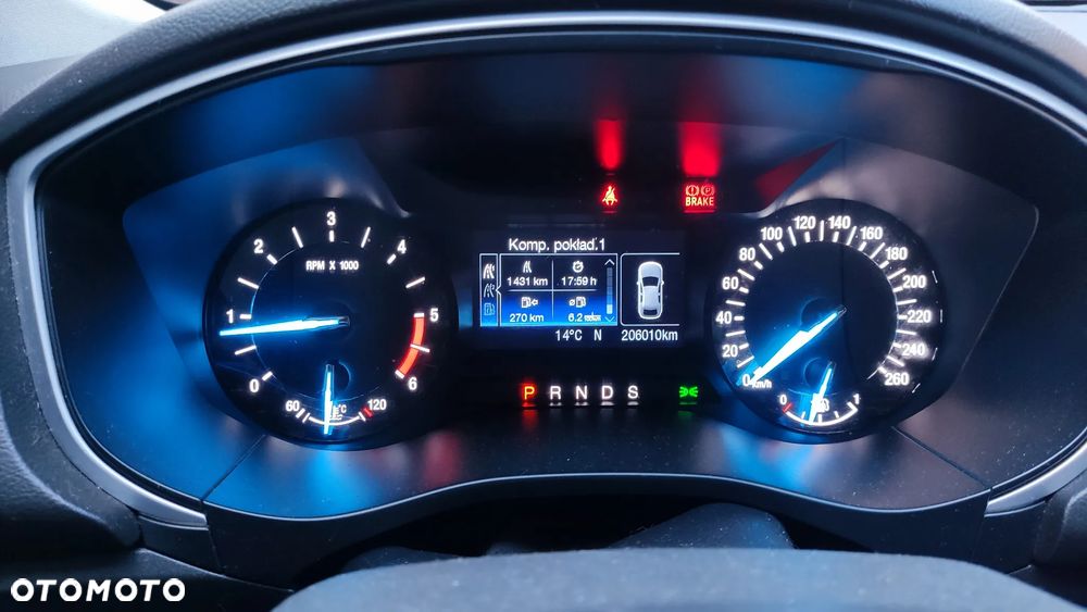 Ford Mondeo - 8