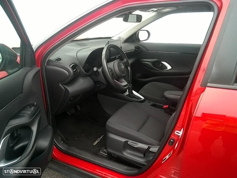 Toyota Yaris Cross 1.5 Hybrid Comfort Plus - 10