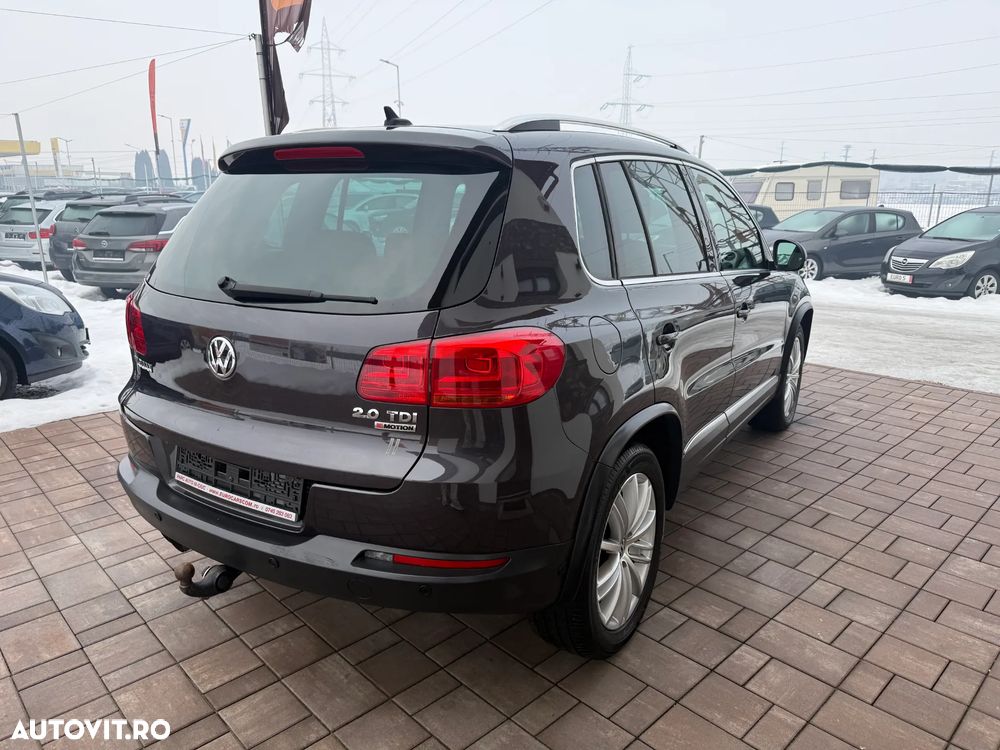 Volkswagen Tiguan - 6