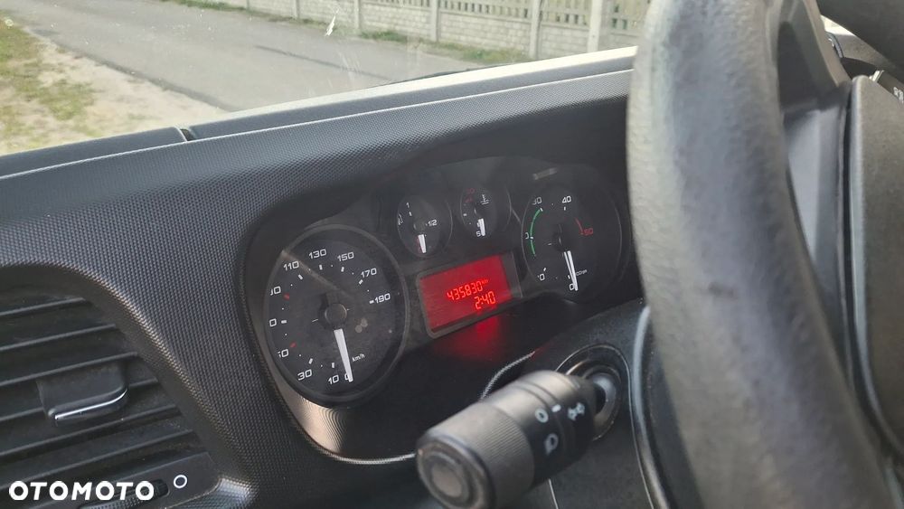 Iveco 35S17 - 8
