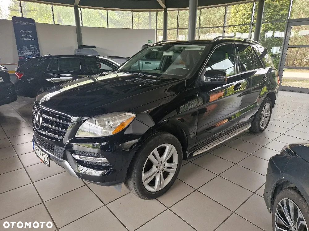 Mercedes-Benz ML 350 BlueTec 4-Matic - 5