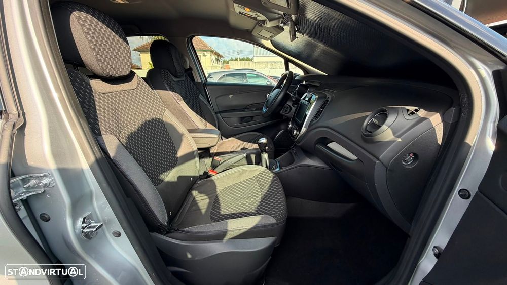 Renault Captur 0.9 TCE Exclusive - 19