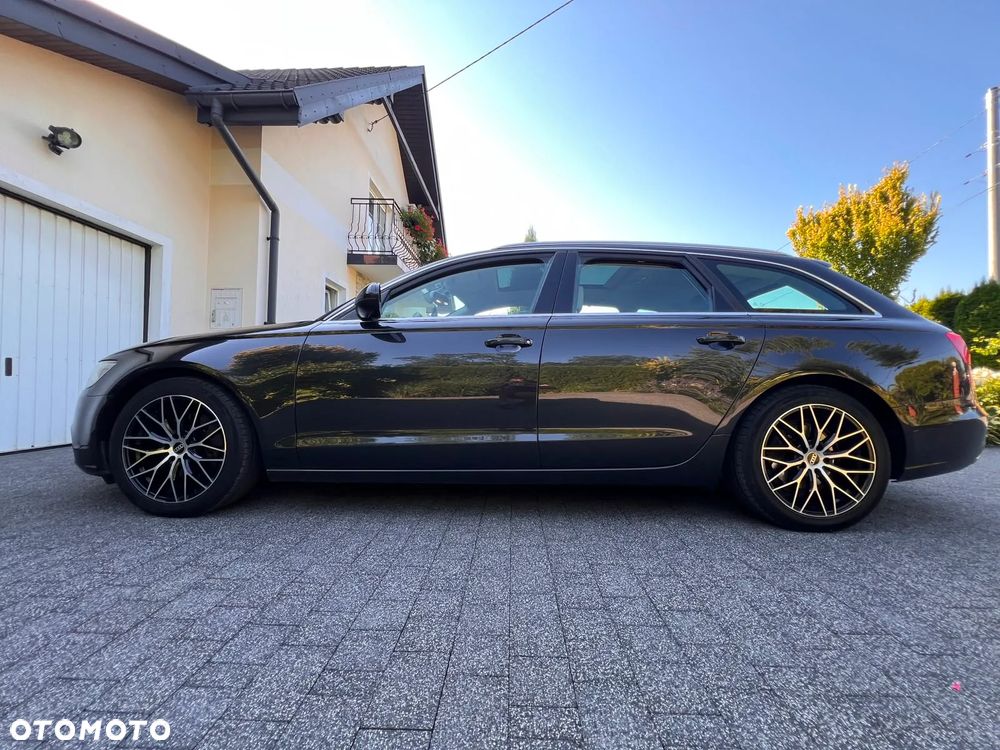 Audi A6 Avant 2.0 TDI - 10