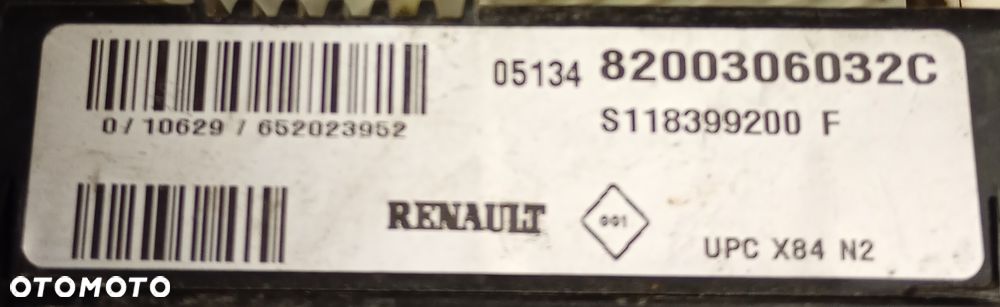 RENAULT MEGANE SCENIIC II SKRZYNKA UPC 8200306032C - 2