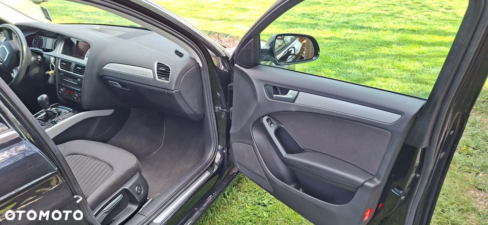 Audi A4 Limousine 2.0 TFSI Ambiente - 25