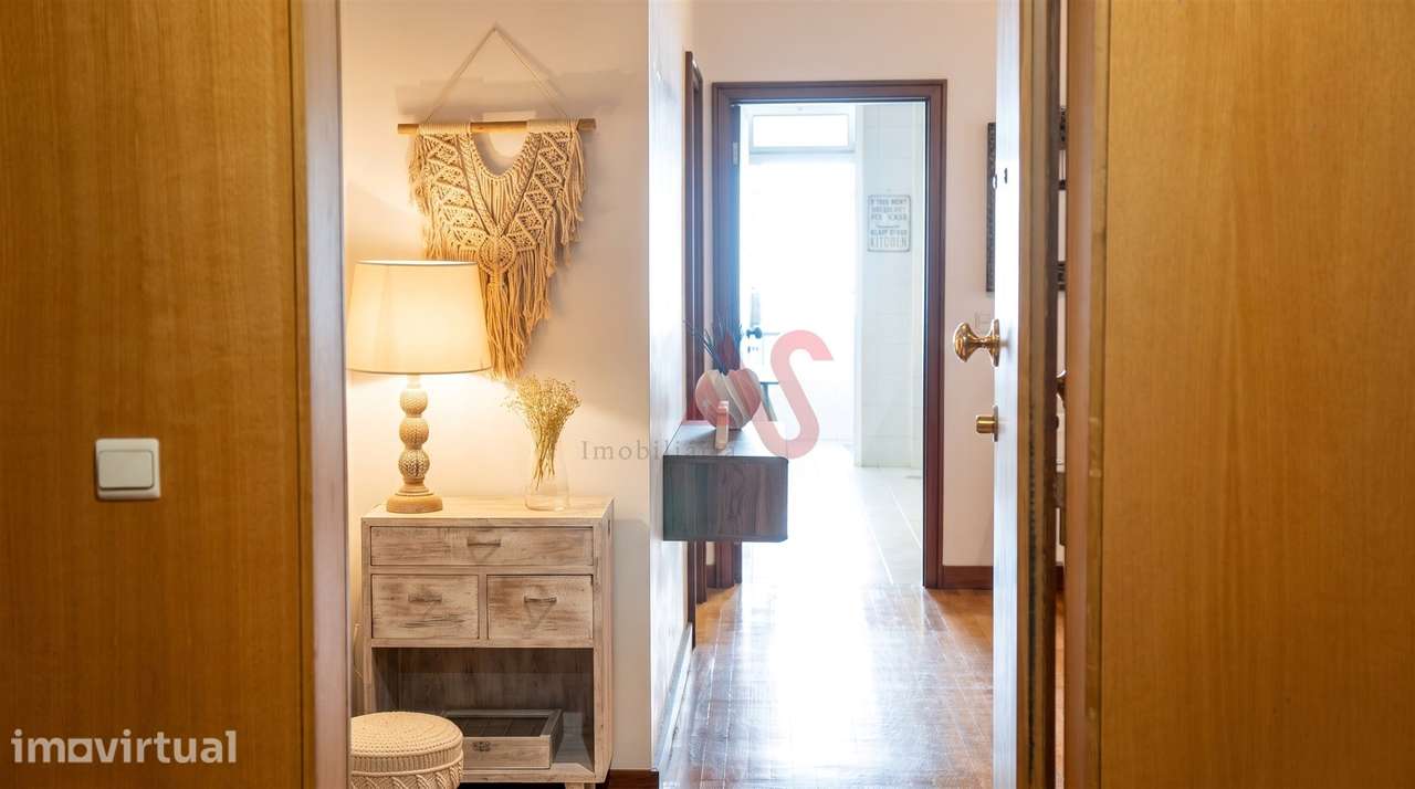 Apartamento T2+1 ao lado da casa da arquitetura em Matosinhos - Grande imagem: 2/22