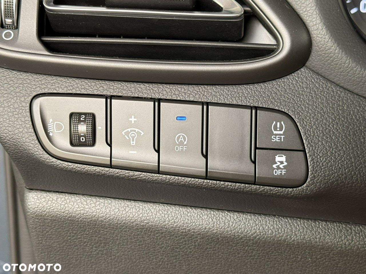 Hyundai i30 1.5 DPI Comfort - 17