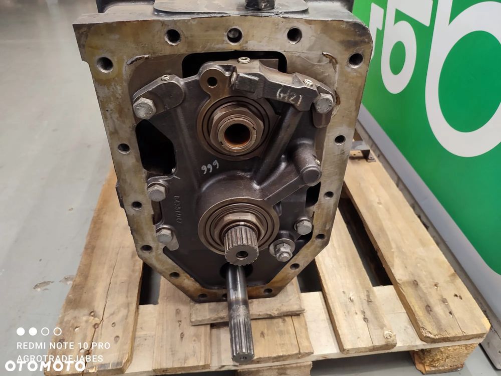Przekładnia hydrostatyczna Pompa Rexroth R902170519 New Holland T7.210 - 5