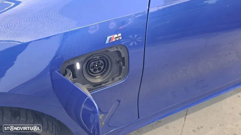 BMW 320 e Pack Desportivo M Auto - 12