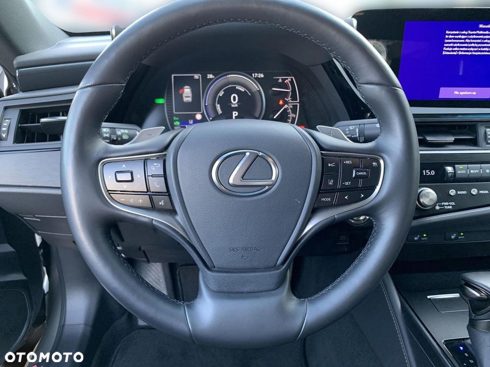 Lexus ES 300h Business Edition - 15