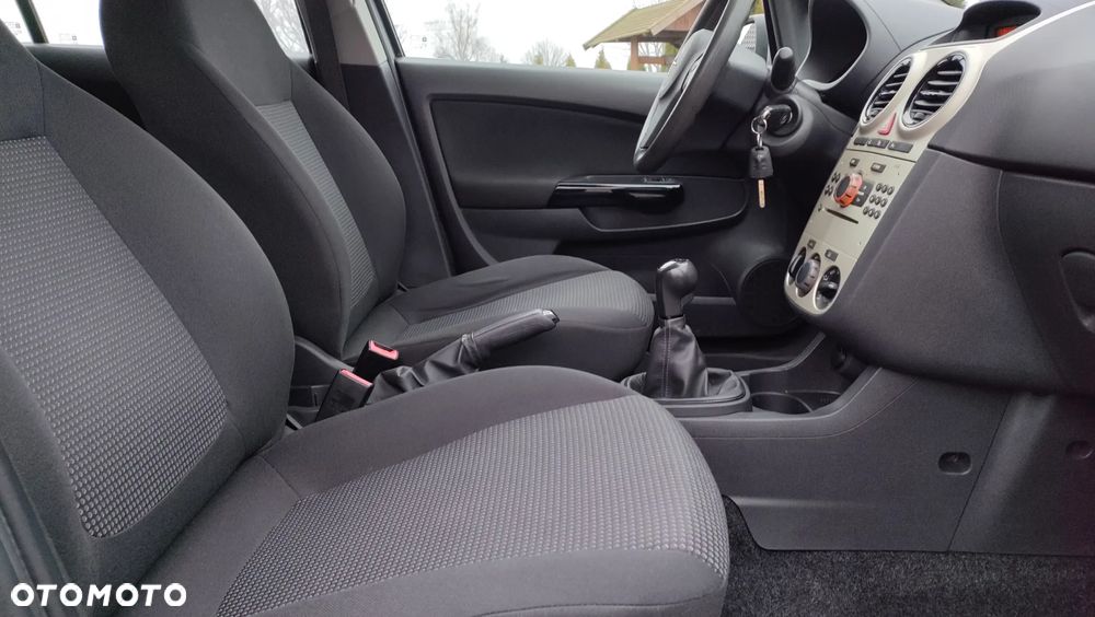 Opel Corsa 1.2 16V Selection 110 Jahre - 6