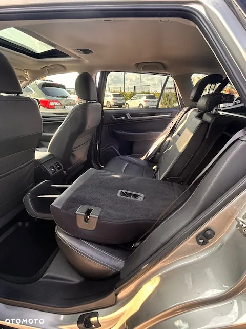 Subaru Outback 2.0D Exclusive Lineartronic - 18