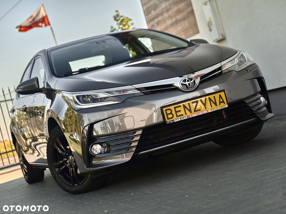 Toyota Corolla 1.6 Premium +