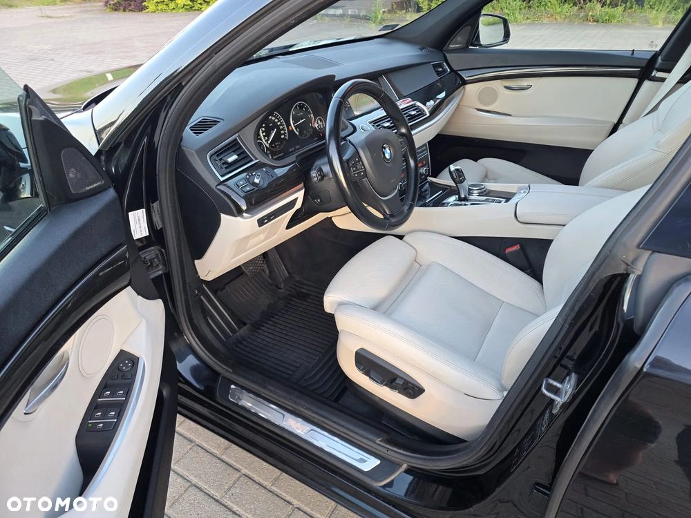 BMW 5GT 530d xDrive - 23