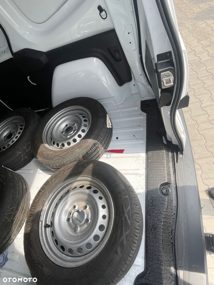 Mercedes-Benz Citan Tourer 110 CDI Standard BASE - 8