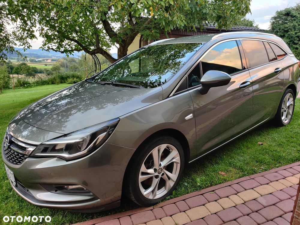 Opel Astra 1.6 CDTI Dynamic S&S - 2