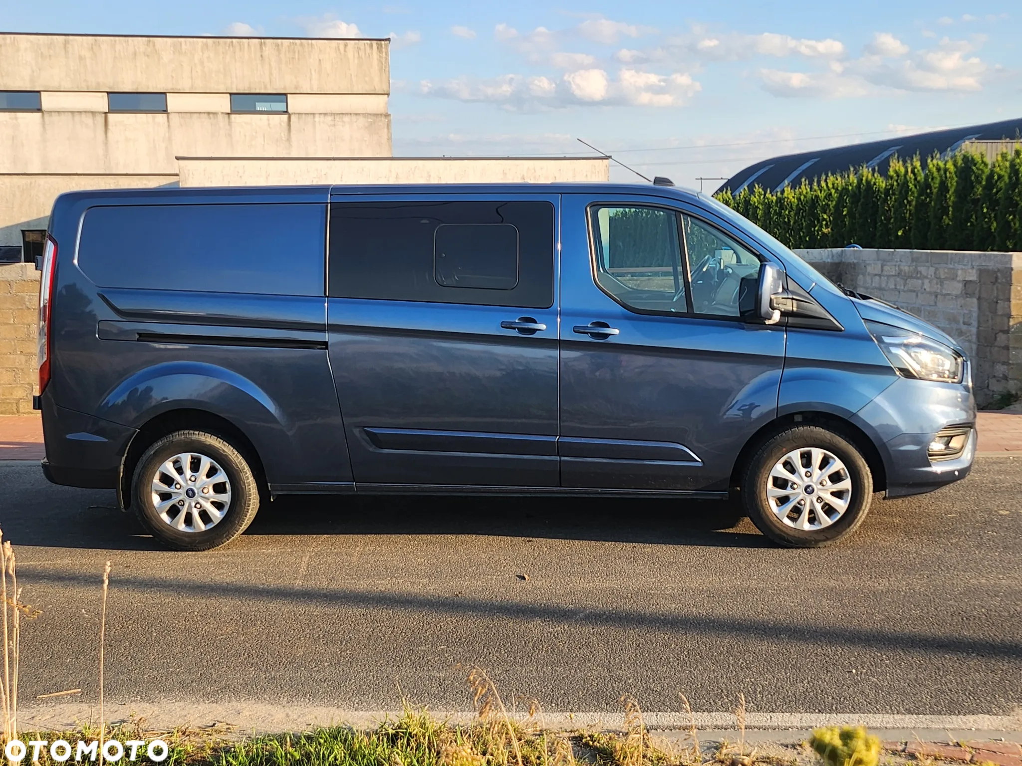 Ford Transit Custom 310 L2H1 Limited - 4