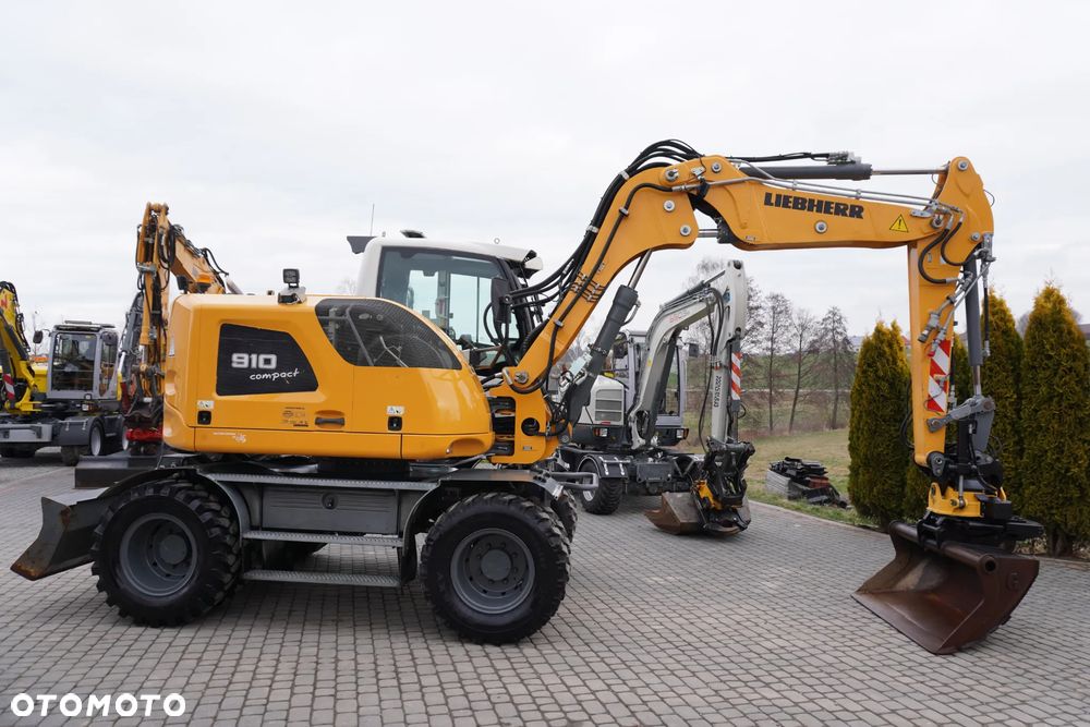 Liebherr 910 Rototilt + Szczypce - 3