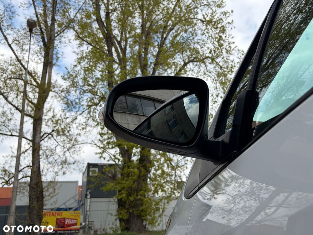 Toyota Yaris 1.33 Premium MS - 13