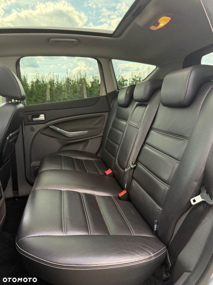 Ford Kuga 2.0 TDCi Titanium - 13