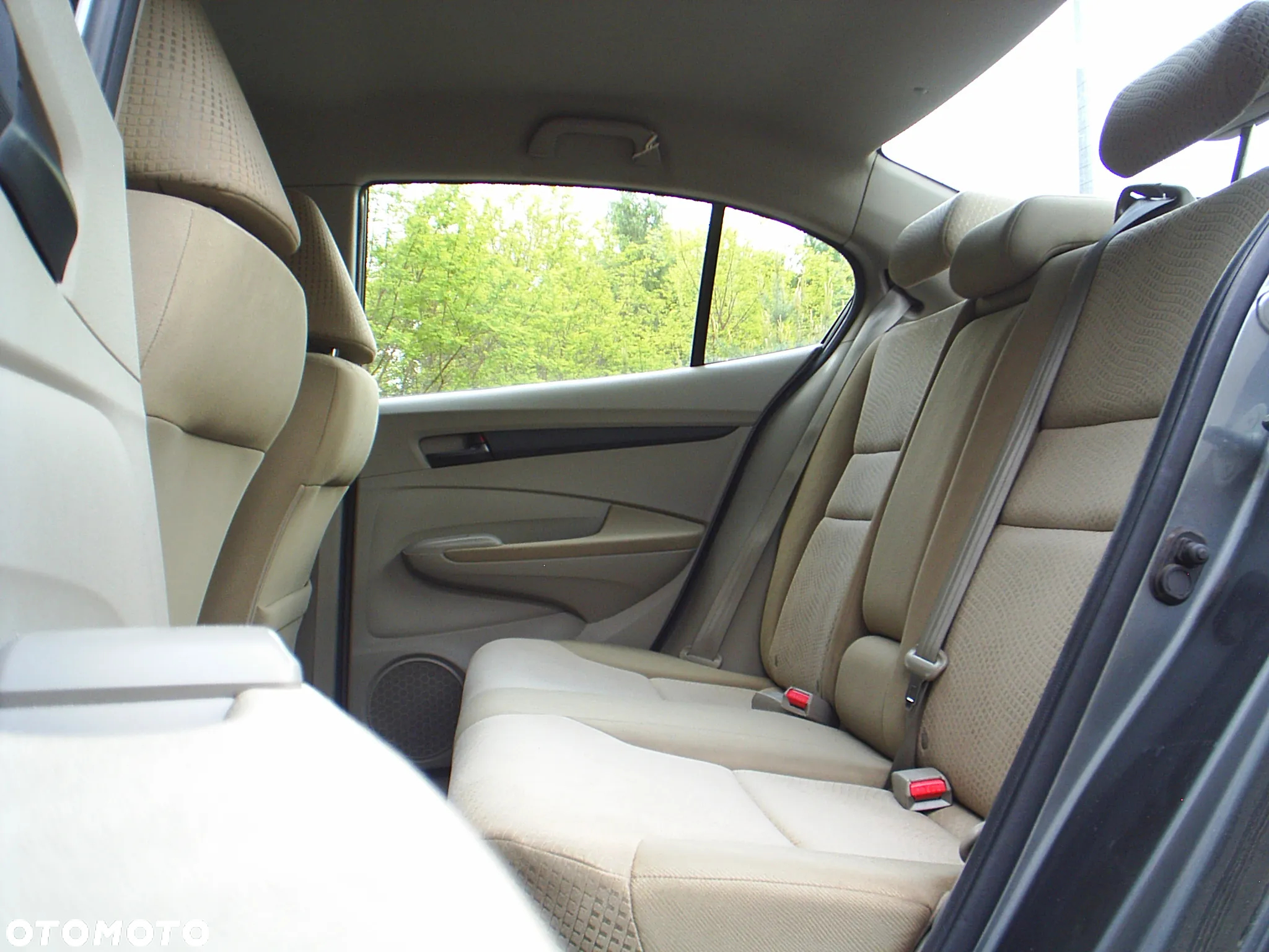 Honda City 1.4 Comfort - 13