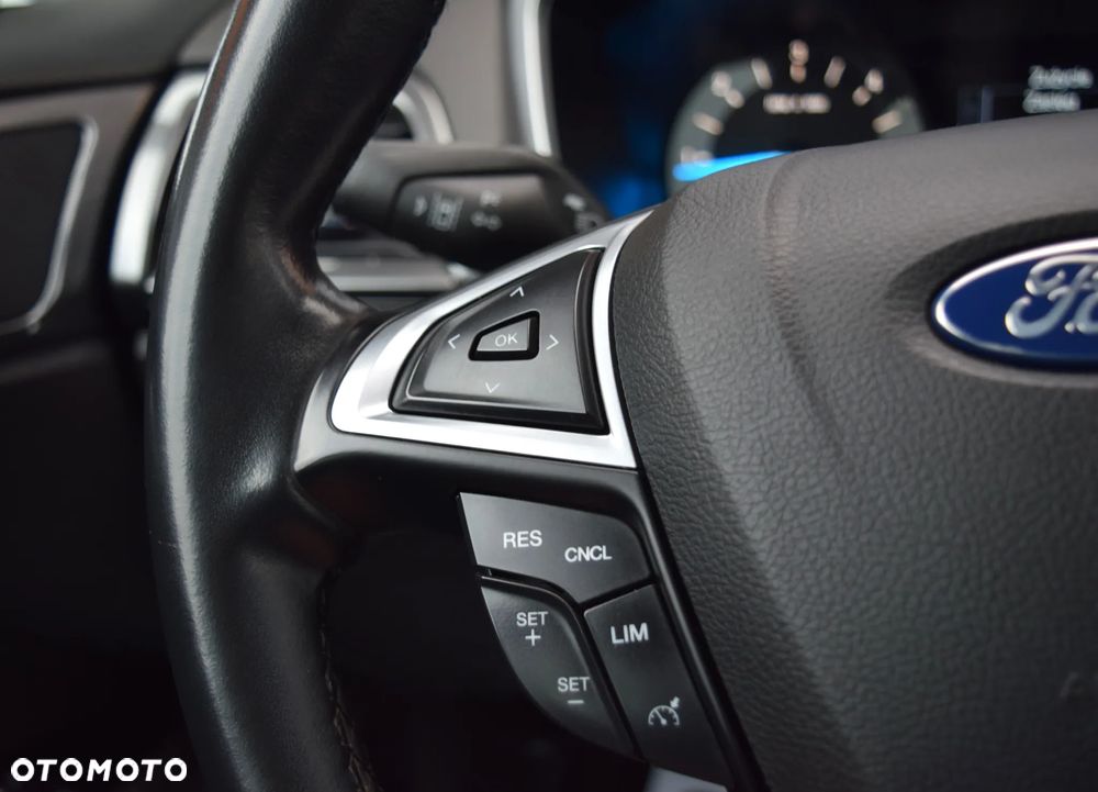 Ford Mondeo SW 2.0 TDCi Titanium - 24