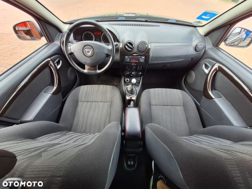 Dacia Duster 1.6 16V 105 4x4 Laureate - 19