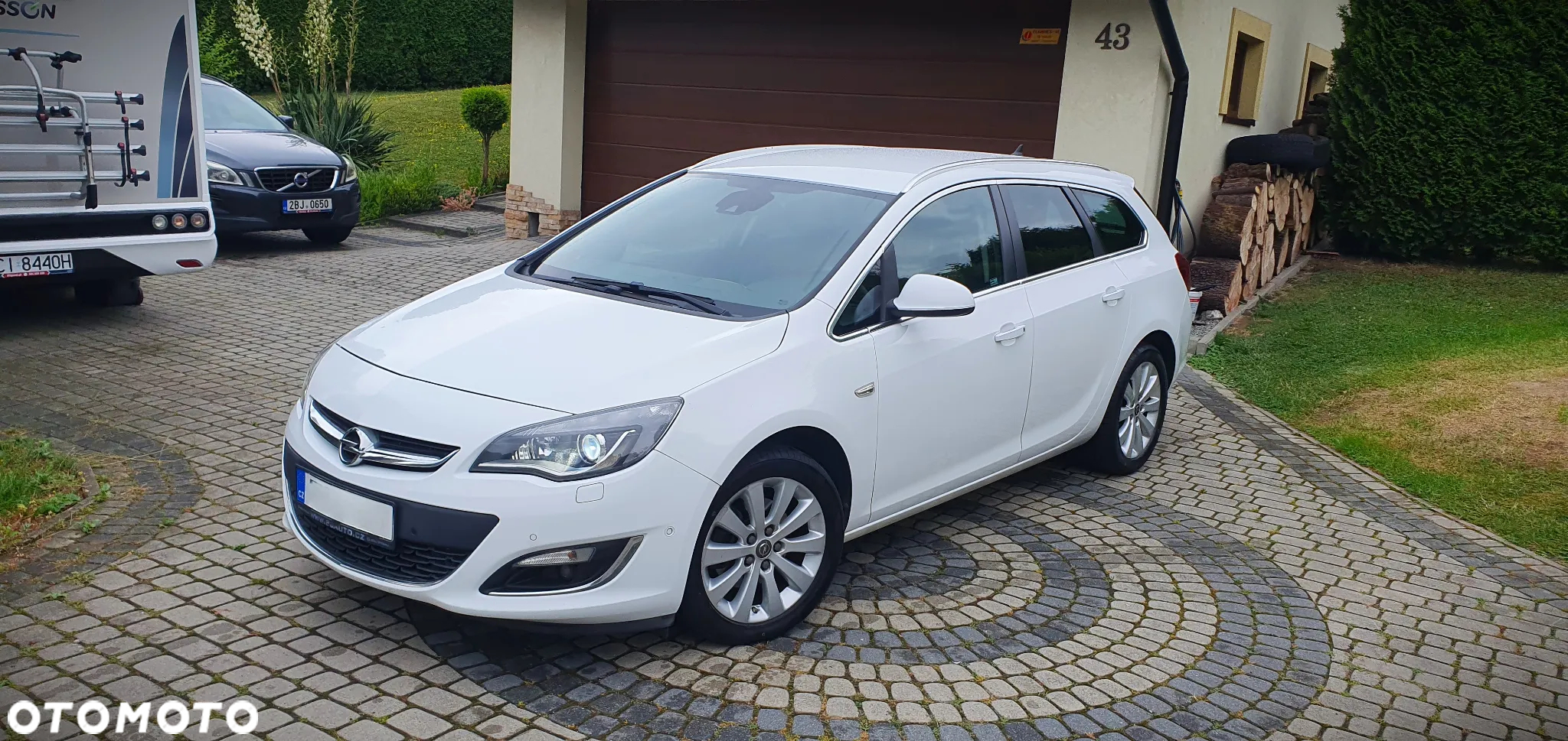 Opel Astra 2.0 CDTI Exklusiv - 23