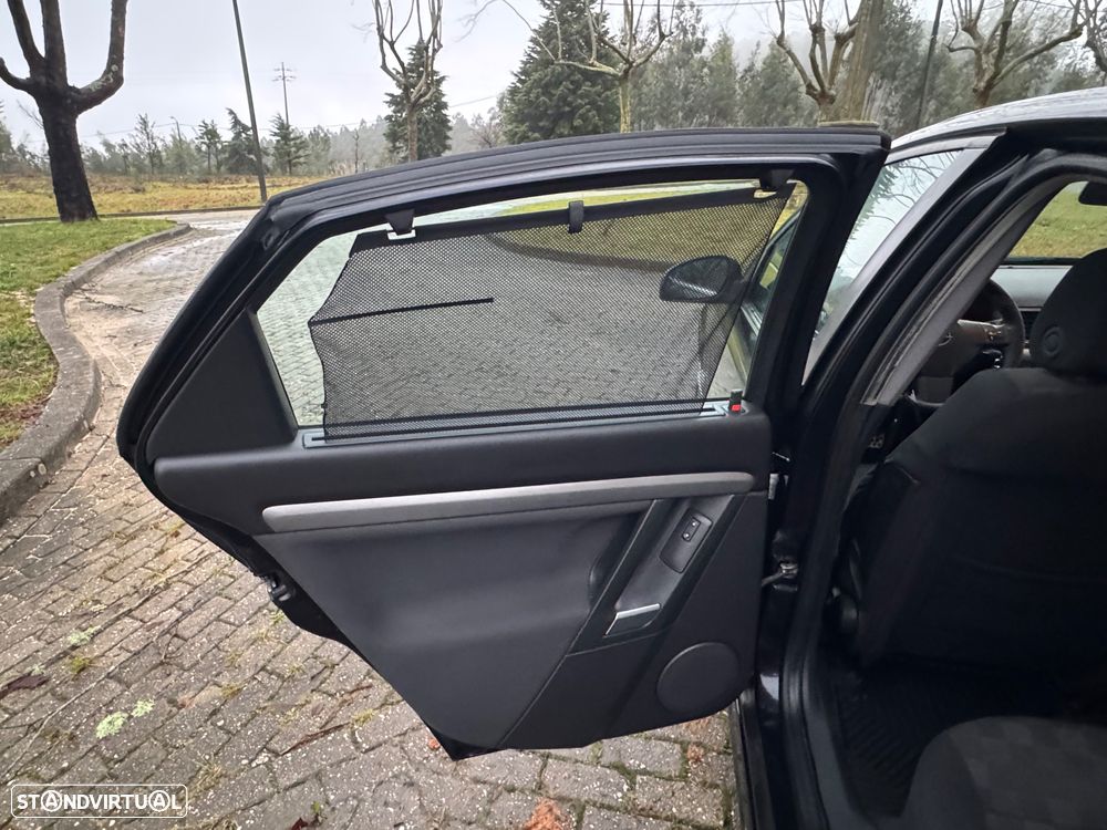 Opel Vectra 1.9 CDTI DPF Sport/GTS - 25