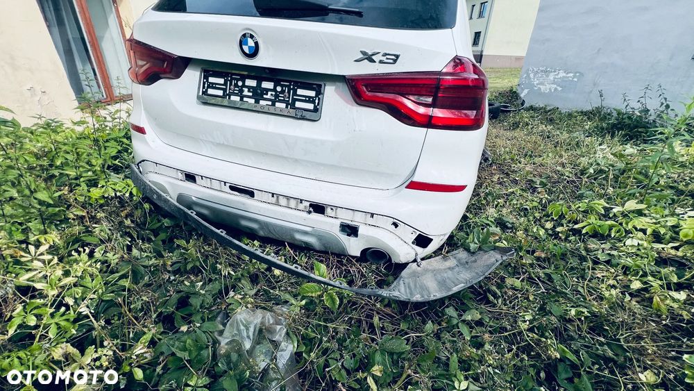 BMW X3 xDrive30i Luxury Line - 2