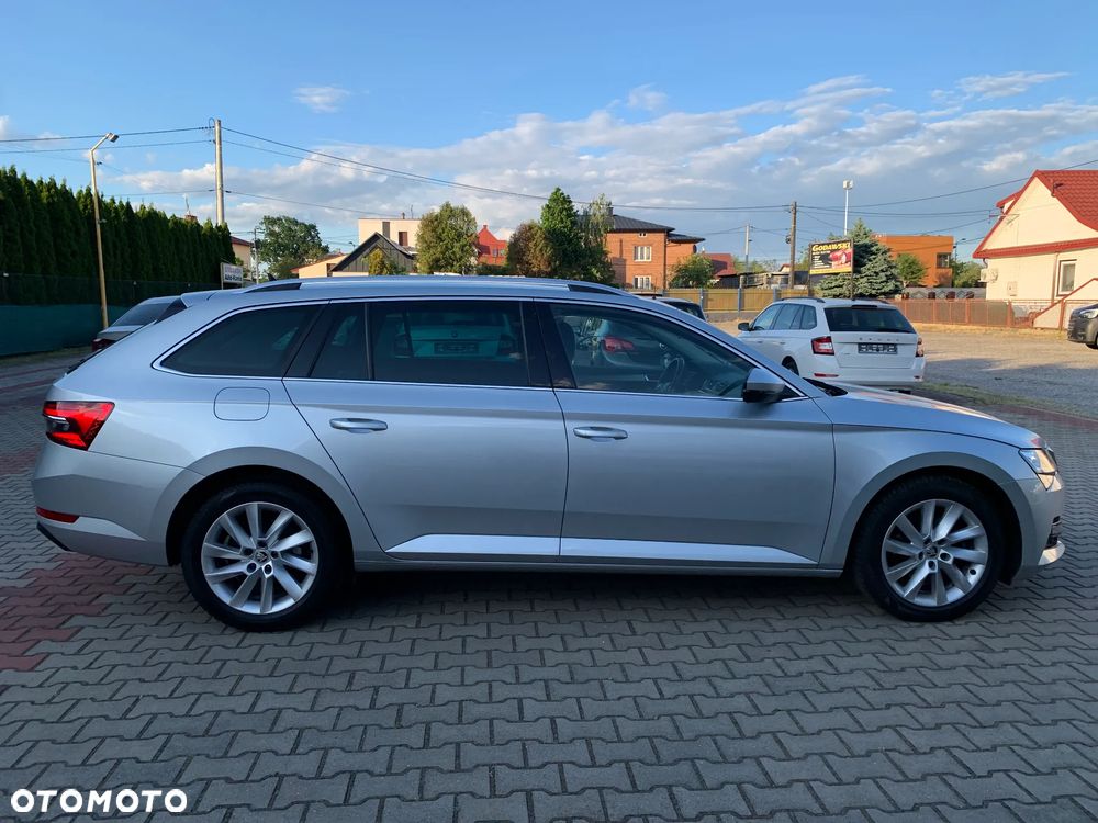 Skoda Superb 2.0 TDI SCR Ambition DSG - 12