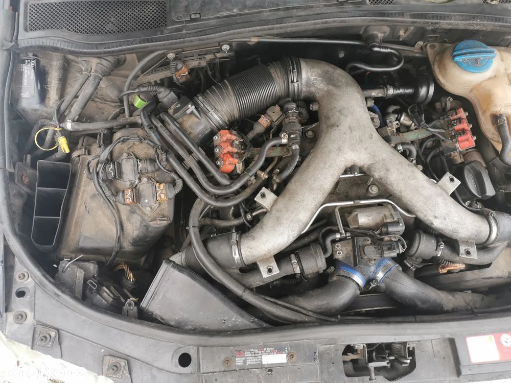 Audi A6 Avant 2.7T Quattro - 7