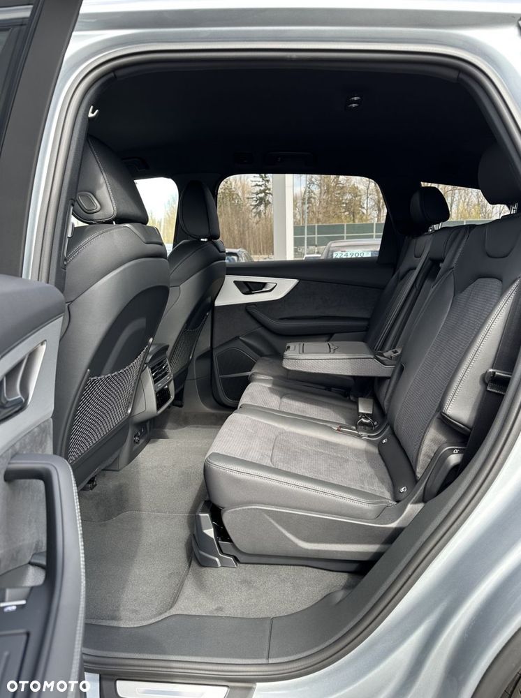 Audi Q7 - 19