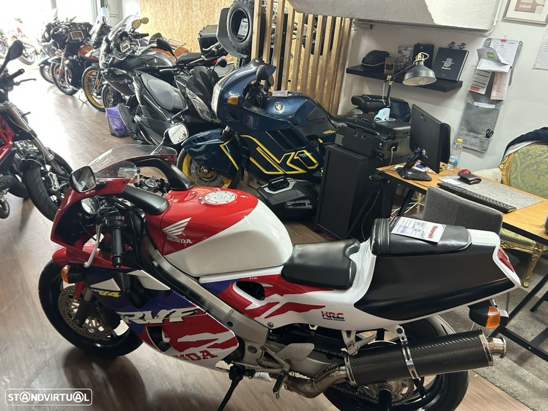 Honda RVF 400 - 7