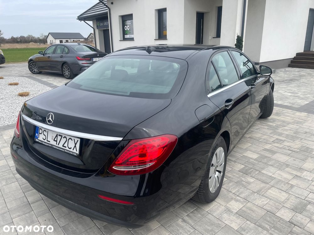 Mercedes-Benz Klasa E 200 d 9G-TRONIC Exclusive - 2