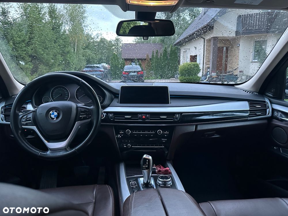 BMW X5 xDrive25d - 8
