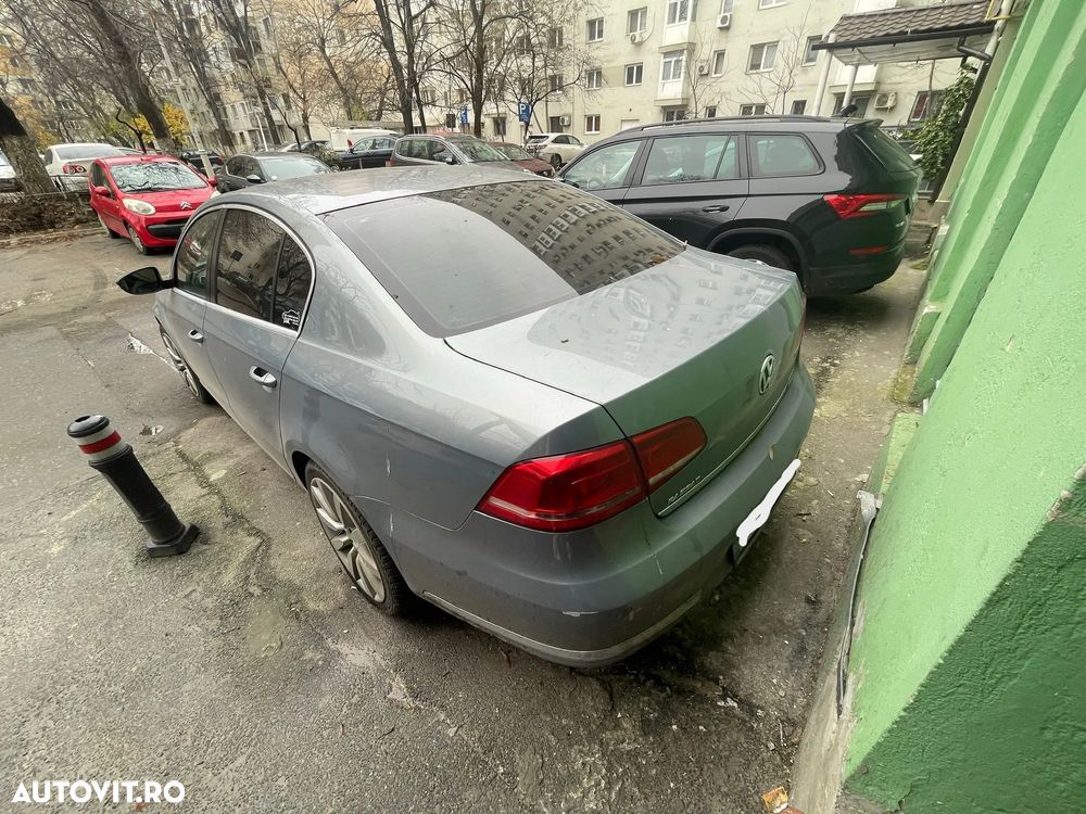 Volkswagen Passat 2.0 TDI BlueMotion Tehnology DSG Highline - 4