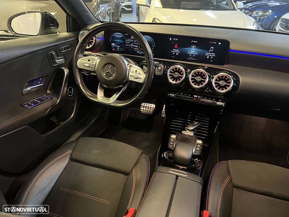 Mercedes-Benz A 250 e 8G-DCT AMG Line - 18