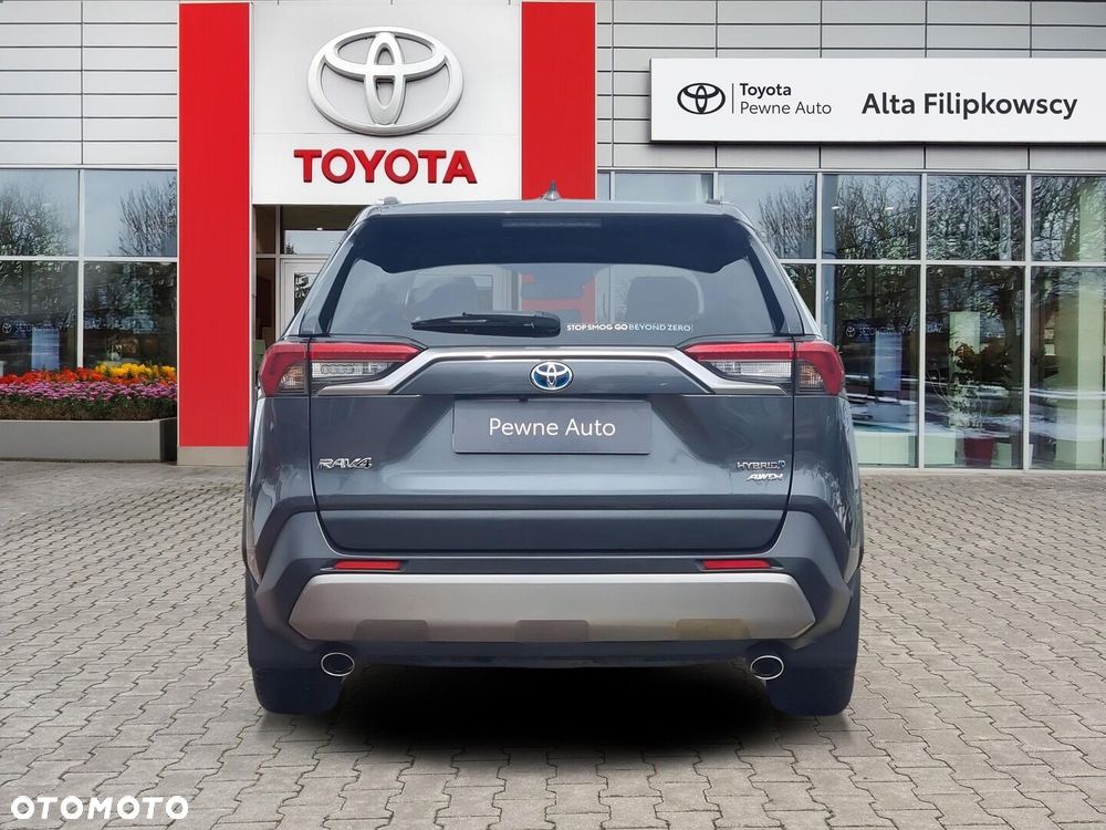 Toyota RAV4 - 9