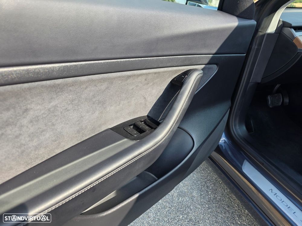 Tesla Model 3 Tração Traseira - 10
