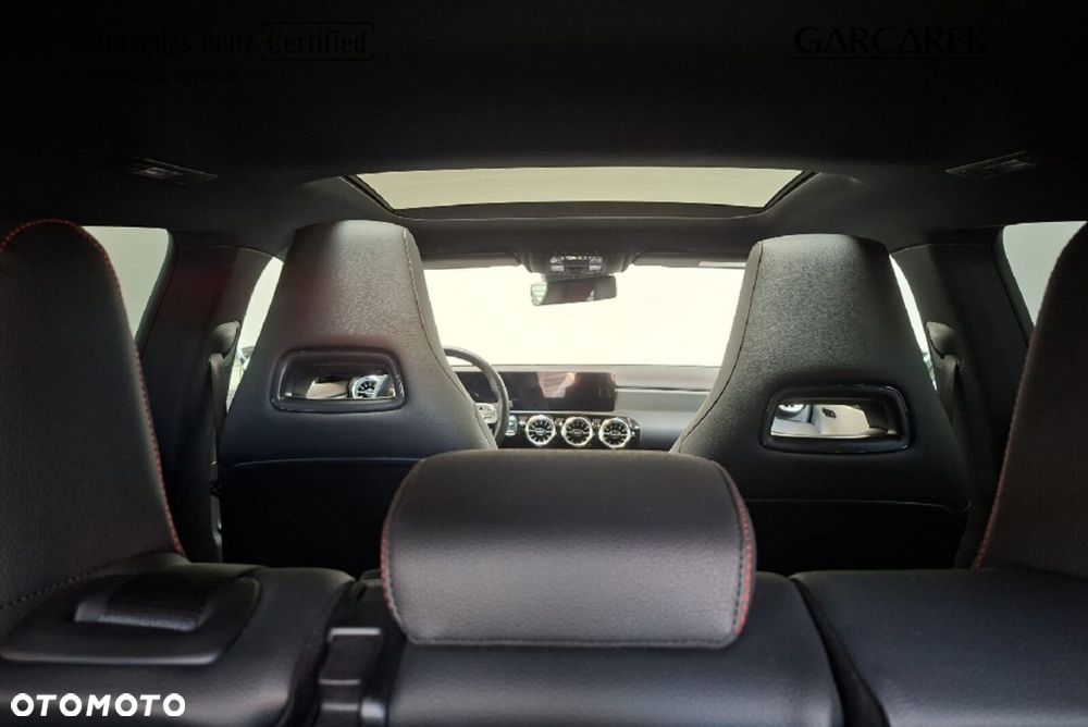 Mercedes-Benz CLA - 17