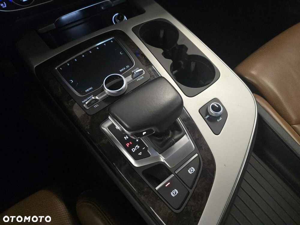 Audi Q7 - 22